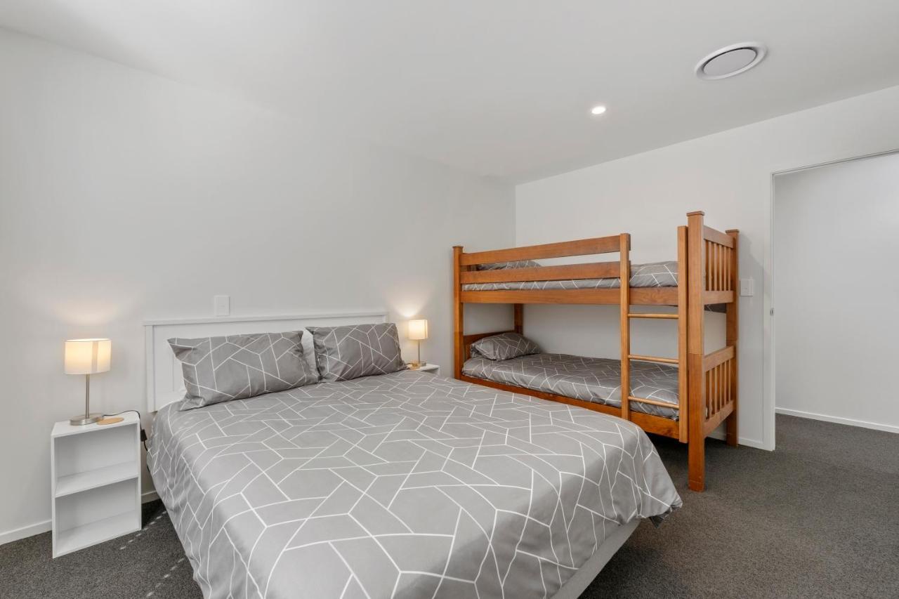 Lakeview Terrace - Taupo Holiday Home Eksteriør billede